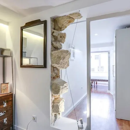 Stylish Flat In Downtown * Lizbona