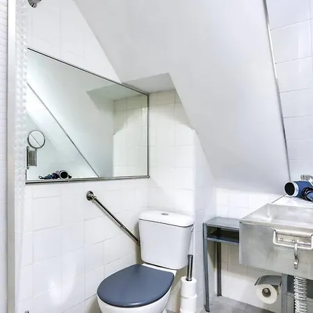 Stylish Flat In Downtown Lizbona